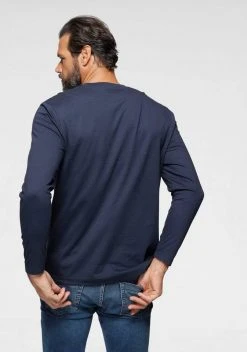 Man's World Langarmshirt Mit großem Schriftprint 9 Man's World Langarmshirt Mit großem Schriftprint -Mans World Verkäufe 40037418 6eb6 5272 8344 748fa044acd4